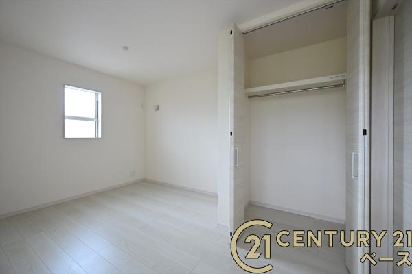 リーブルガーデン浅古 ２号棟 ／新築一戸建の収納|■現地撮影写真■こちらは収納スペースとなっております！