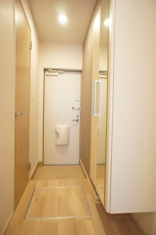 ハピネスの玄関