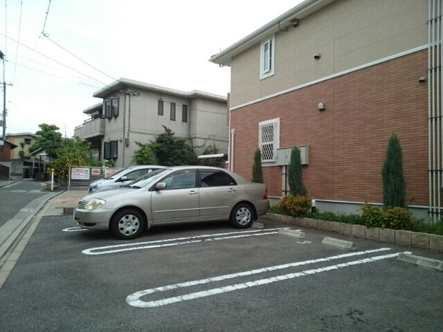 サニーハウス　菫の駐車場