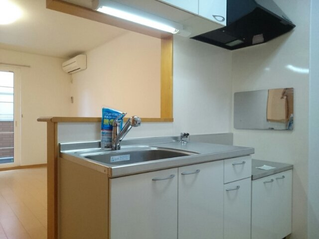 サニーハウス　菫のキッチン
