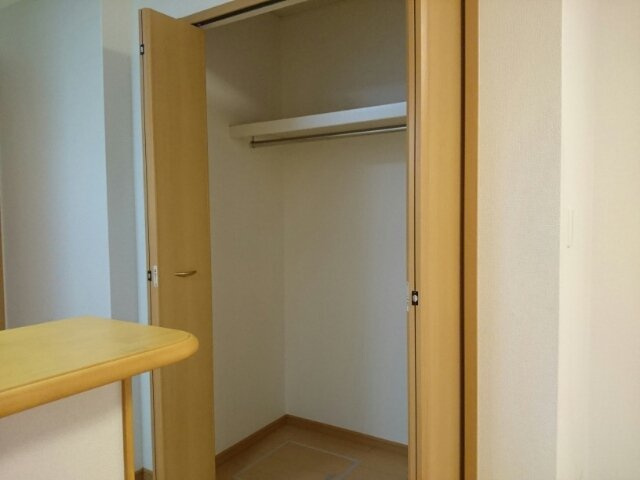 サニーハウス　菫の収納