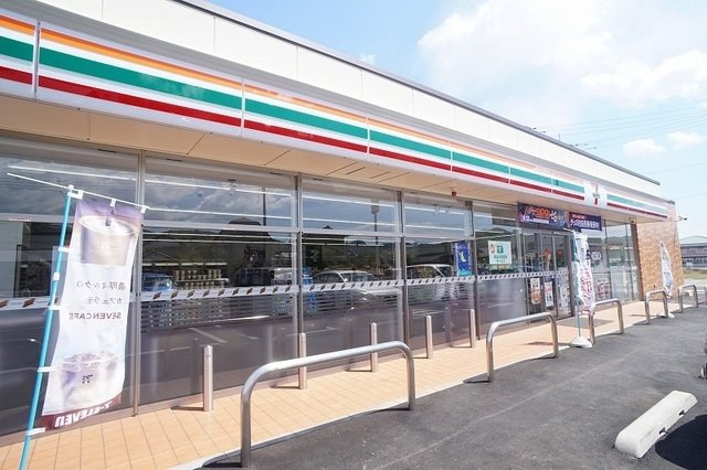 サファイアＡの周辺|セブン-イレブン 桐生間ノ島店まで900m