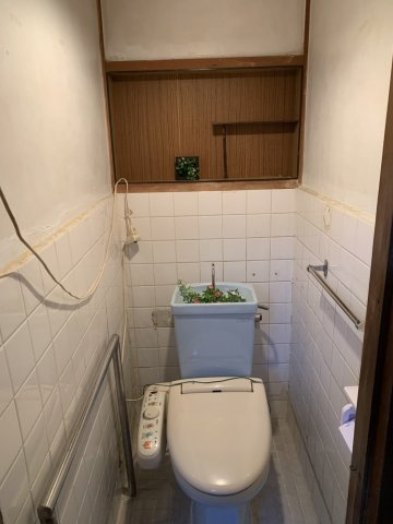 ひよどり戸建のトイレ|シンプルで使いやすいトイレです