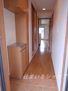 安芸高田市吉田町吉田の賃貸マンションの玄関