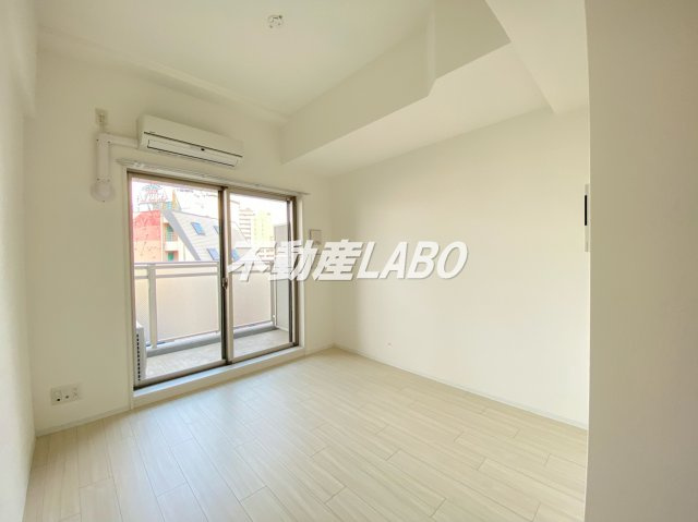 エスリード難波ザ・ゲートの居間・リビング