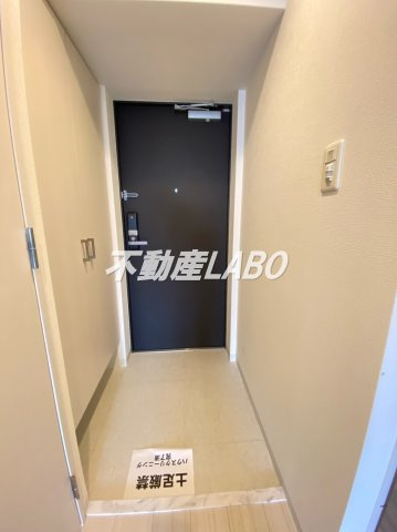 エスリード難波ザ・ゲートの玄関