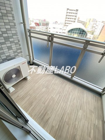 エスリード難波ザ・ゲートのバルコニー