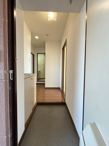 メゾンドールの玄関