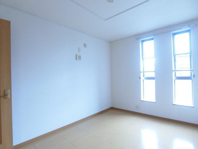 チェリーブロッサムの洋室