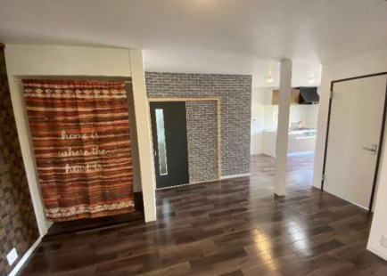 河内長野市木戸3丁目　「滝谷」駅徒歩8分　オーナーチェンジ戸建ての居間・リビング