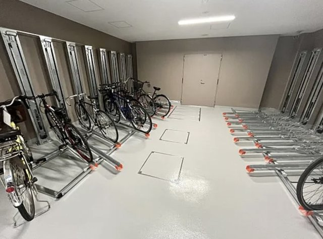 ウエリスアーバン錦糸町の駐車場