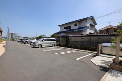 【駐車場】 | フィフス　アベニュー　ウエスト