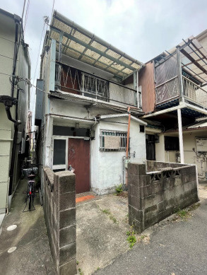 高石市綾園3丁目　「高石」駅徒歩3分　中古テラスハウス