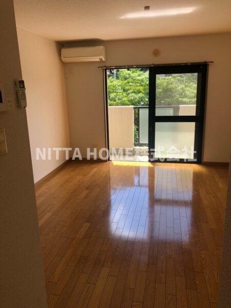 ラピスの居間・リビング|明るいリビングです(^^♪