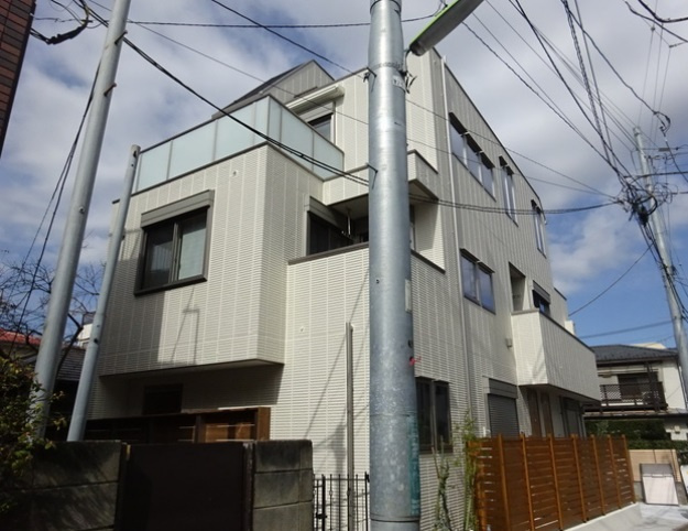 ｍｉｍｏｓａ三軒茶屋のエントランス