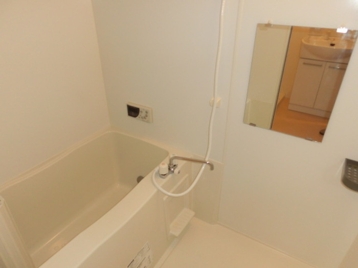 ウェライ2008SCの浴室