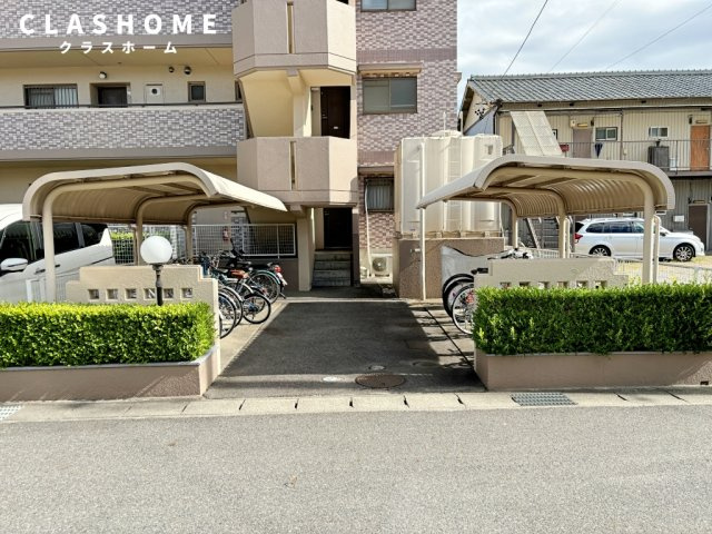 リトルアイランド　　刈谷市の賃貸ならクラスホーム刈谷店のエントランス