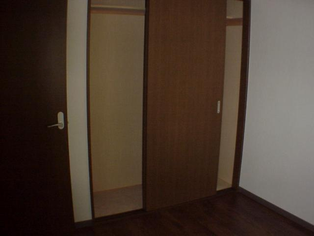 エルソレイユの収納|洋室収納（イメージ）