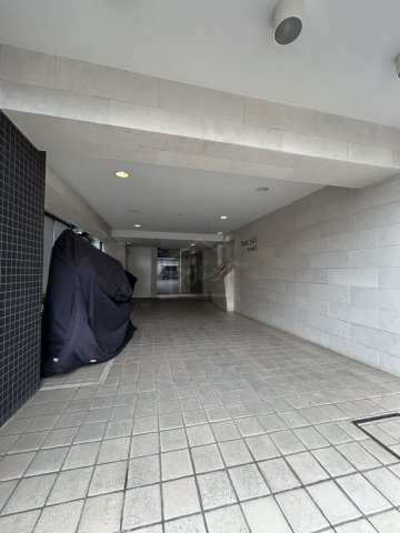 セ・ジョリ高円寺のエントランス