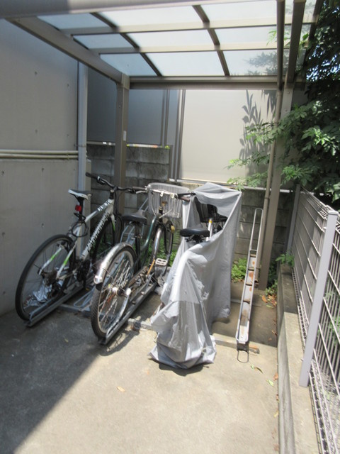 グランダイルのその他共用部分|★屋根付きの駐輪場★