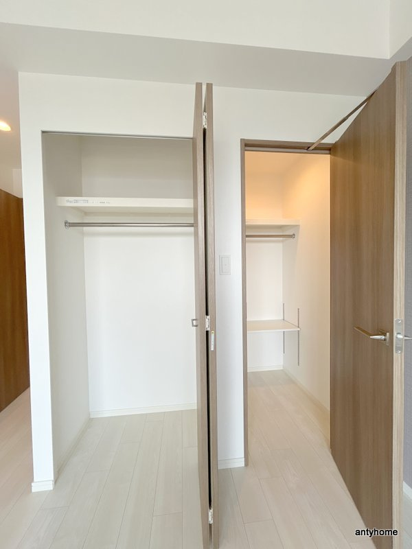 スプランディッド本町グラン　仲介手数料無料の収納