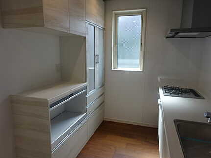 南区丹那町のキッチン