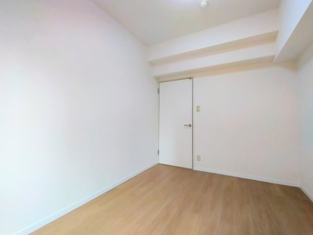 ライオンズマンション和歌山三木町の洋室