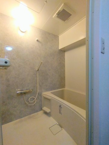 ライオンズマンション和歌山三木町の浴室