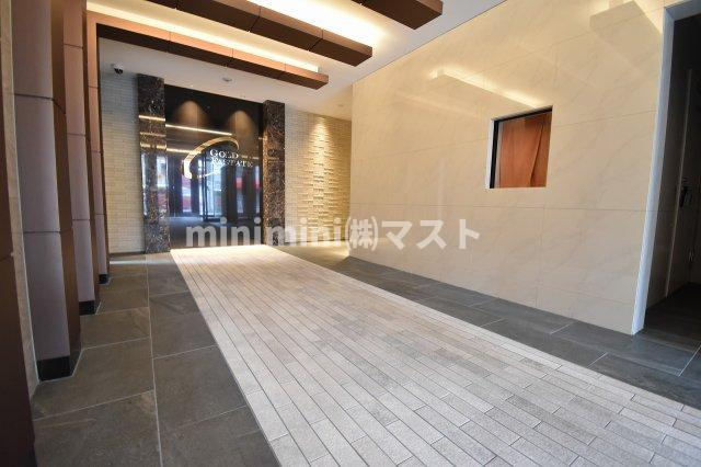 ファステート大阪上本町ソーレのロビー