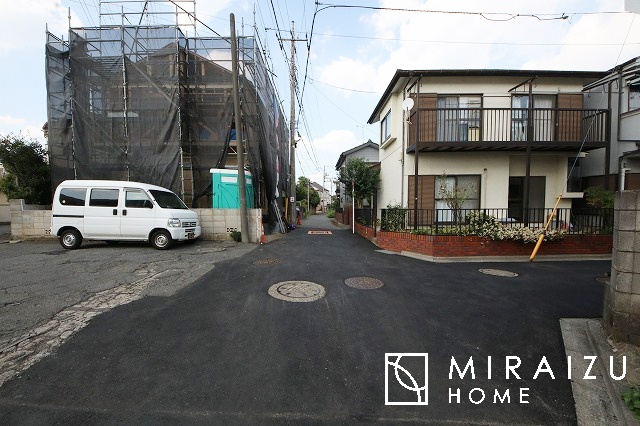 【周辺】 | 平日・休日問わず、いつでもご見学が出来ます♪☆実際に見て、触れて感じる安心のお住まい探しを体験して下さい♪☆物件情報だけでなく、地域の特色などなどエリア情報もお伝え出来たら嬉しいです♪
