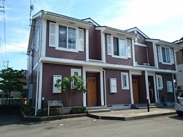 ファミールの外観