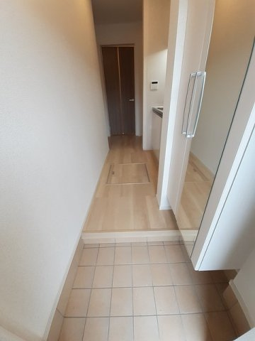 グラン　フェリシア　Ⅱの玄関