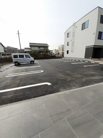 グラン　フェリシア　Ⅱの駐車場