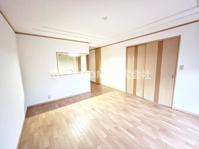 ガーディングヒルの居間・リビング|リビングは10.1帖です◎