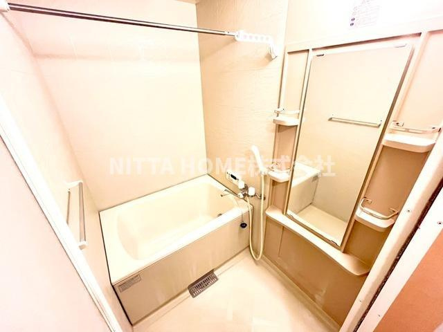 ガーディングヒルの浴室|浴室乾燥機も設置済み★