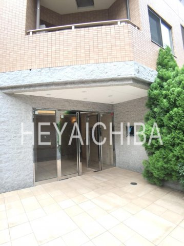 エルニシア上野Northeastのエントランス