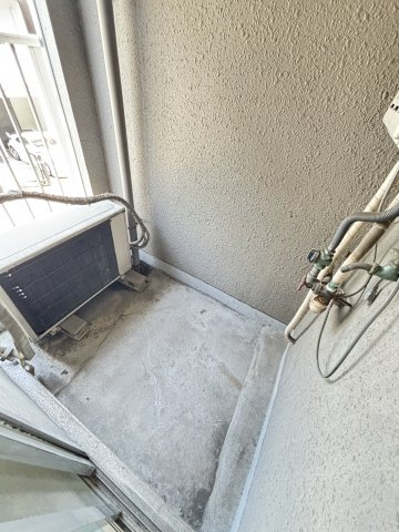 【バルコニー】