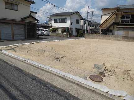 安佐北区落合南１丁目の前面道路含む現地写真