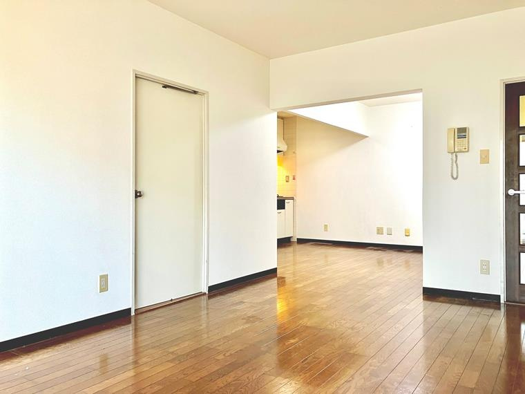 杉戸高野台ベリアス西六番街１２号棟の居間・リビング