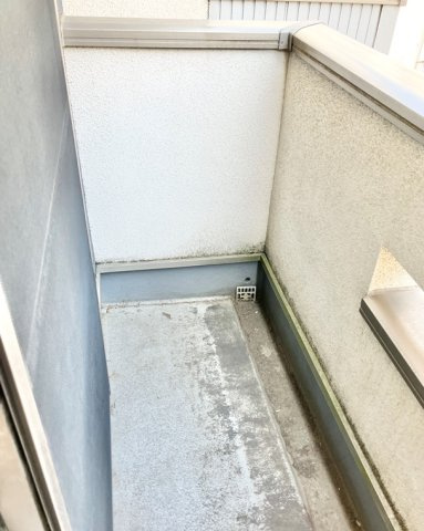 代々木戸建のバルコニー