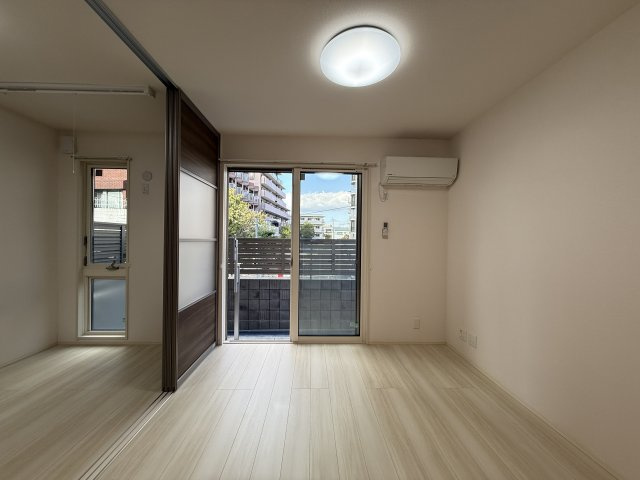 シリウス千里中央の居間・リビング