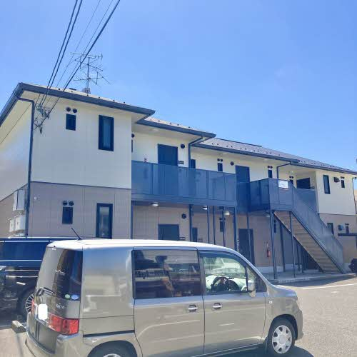 広島市南区東本浦町のアパートの外観|外観は落ち着いています