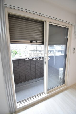 【設備】 | シリウス千里中央 | シャッター付きで安心◎