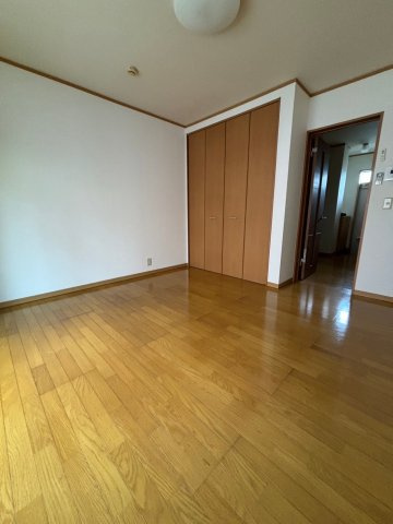 熊本県荒尾市　2棟一括アパートの洋室