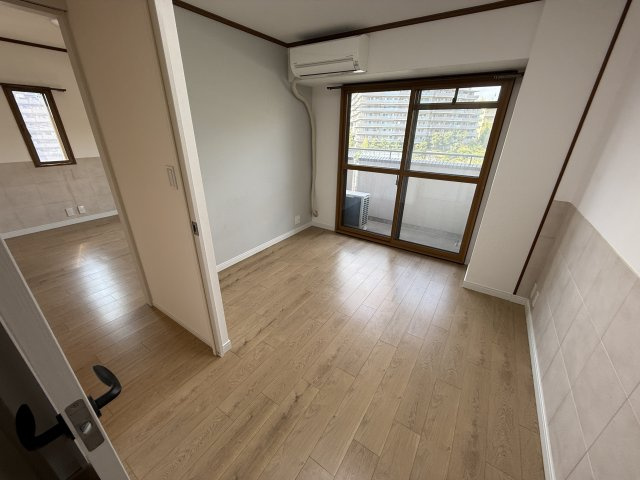 ジオ緑地公園６番館の寝室