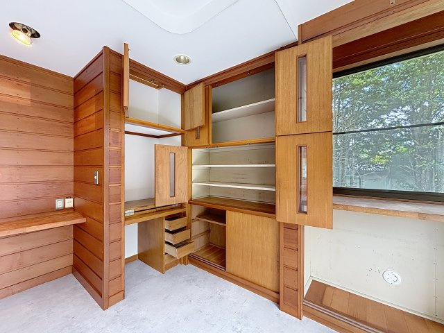 【収納】 | ココ、収納力やばいんです・・・細かな引き出しや収納が多すぎ！