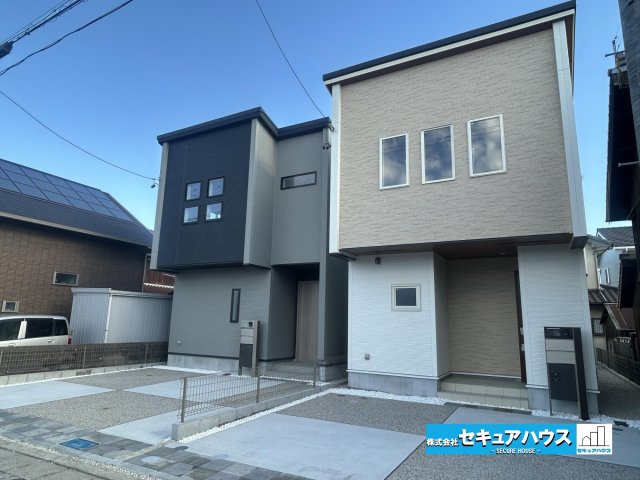 【今からご案内可能】知多市八幡字汐海道　全2棟　の駐車場|事前予約にて現地ご見学いただけます！お気軽にお問い合わせください♪
■株式会社　セキュアハウス■
住宅ローンに強く、知識、経験豊富なスタッフ在籍
お客様に寄り添い、ご成約後もサポート致します。