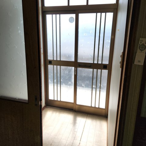ハイツTAKAの玄関