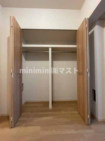 旧　スプランディッド本町東DUEの収納
