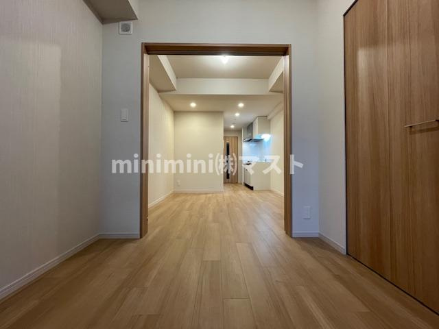 スプランディッド本町東DUEの洋室